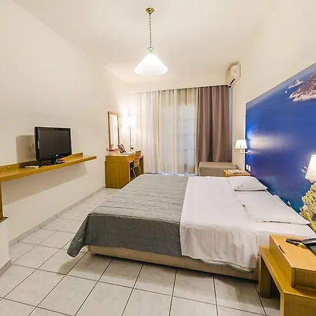 Nereides Patitiri (Alonnisos)