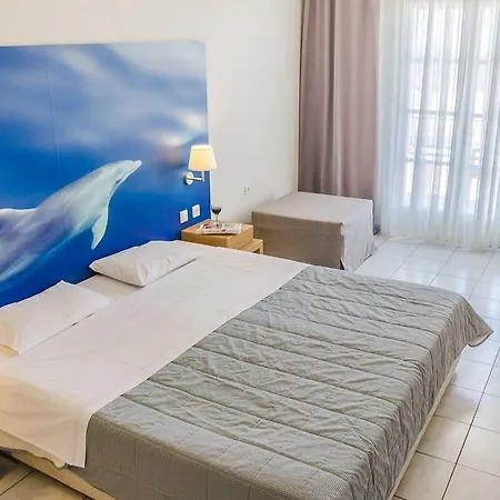 Nereides Hotel 2*