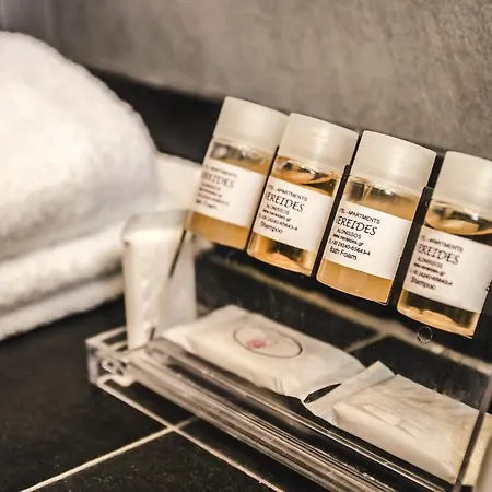 מלון Nereides פטיטיריון