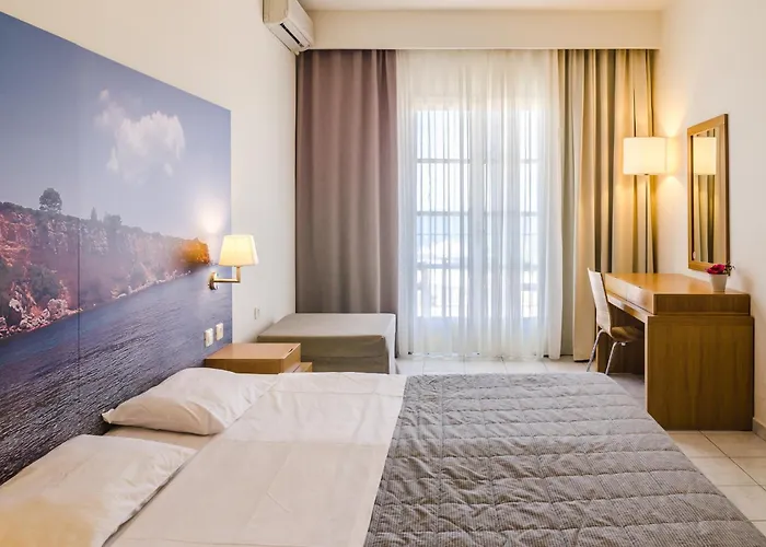 Hotel Nereides Patitiri